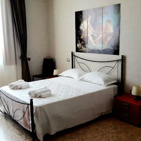 Bed & Breakfast Domus Salentina 3*